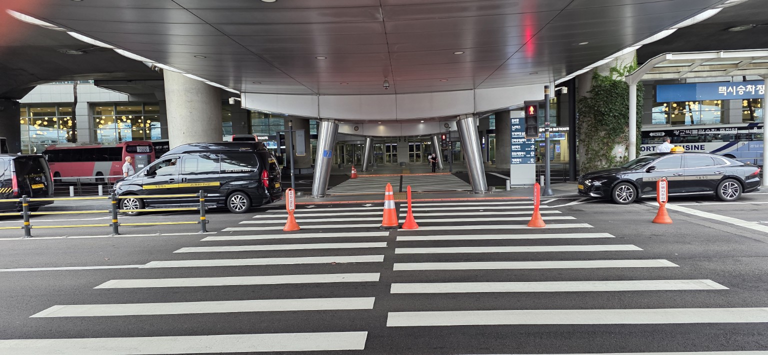 仁川空港国際線到着ロビー